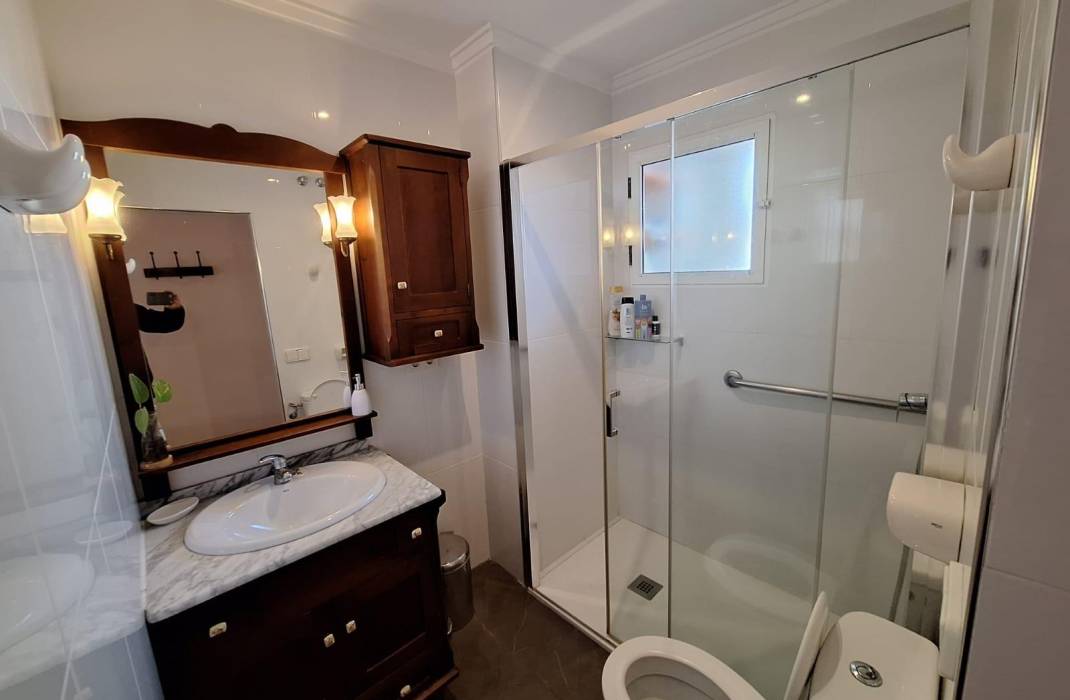 Resale - Apartment - Torrevieja - torrevieja