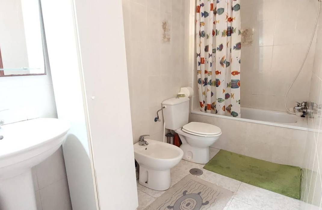 Resale - Apartment - Torrevieja - torrevieja