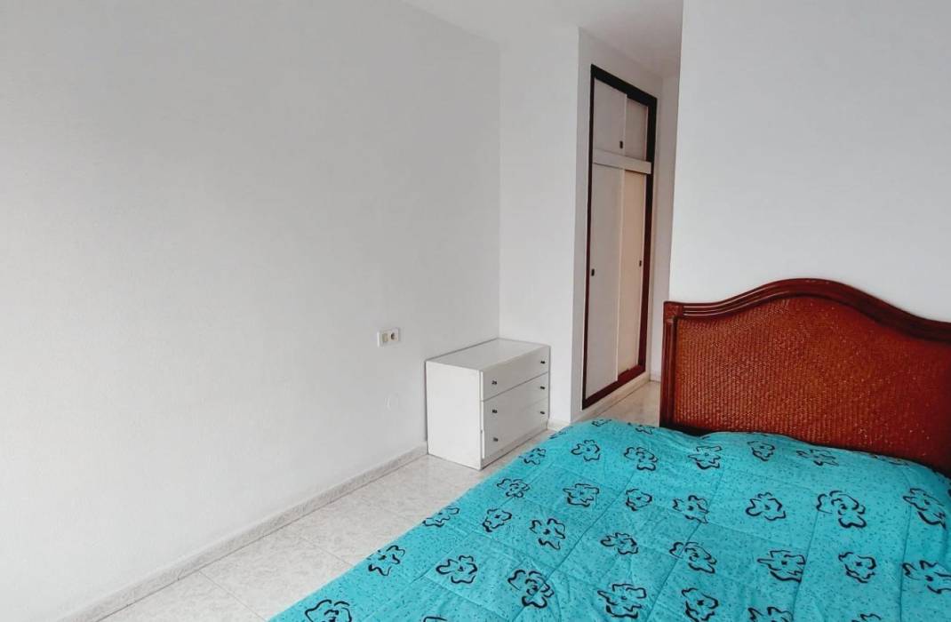 Resale - Apartment - Torrevieja - torrevieja