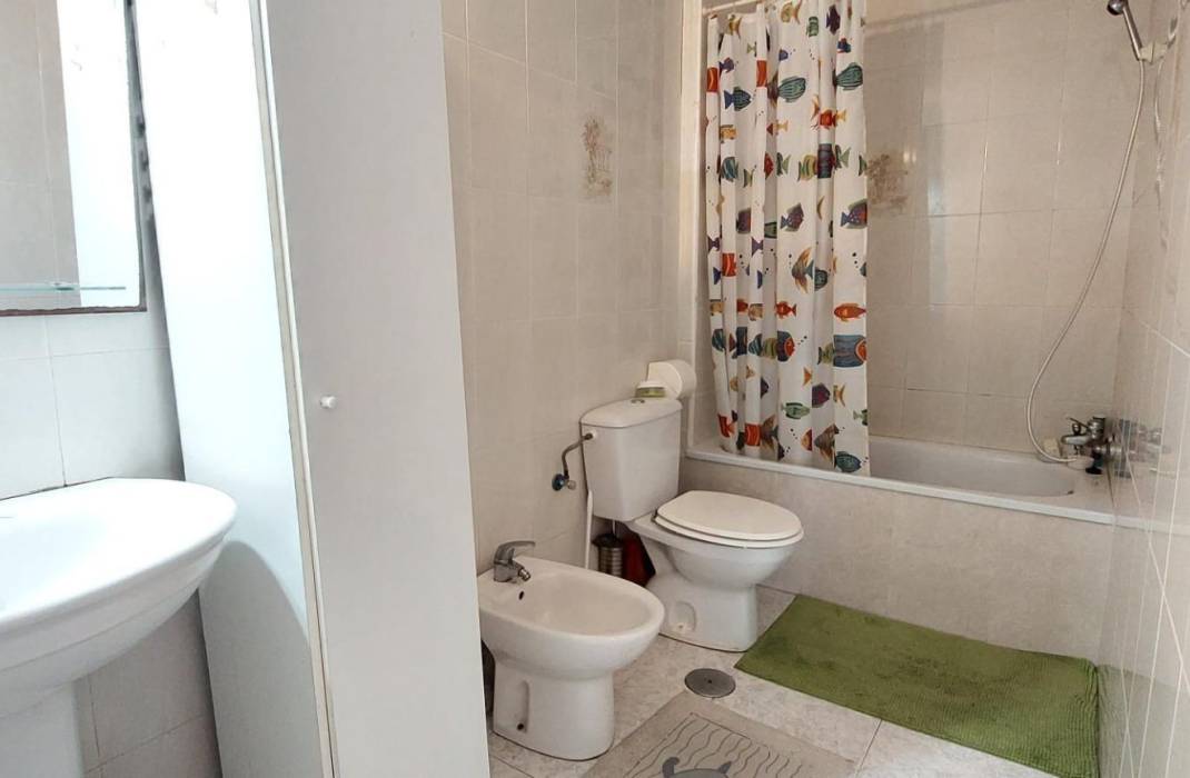 Resale - Apartment - Torrevieja - torrevieja