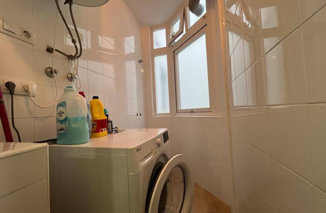 Resale - Apartment - Torrevieja - torrevieja