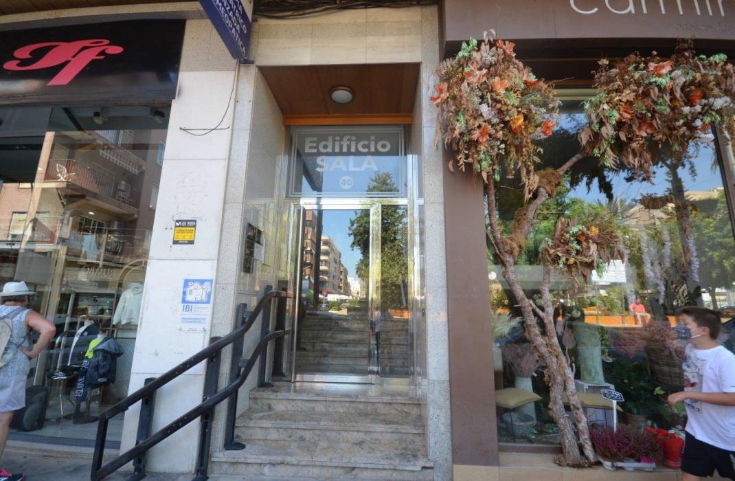 Resale - Apartment - Torrevieja - torrevieja