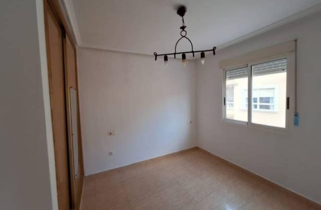 Resale - Apartment - Torrevieja - torrevieja