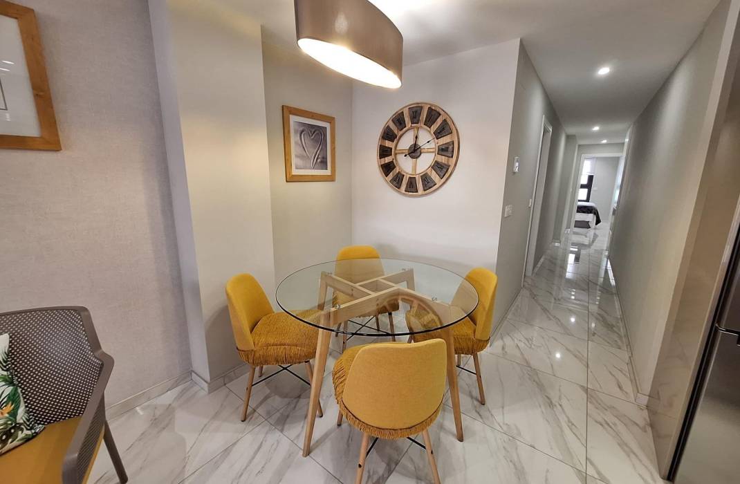 Resale - Apartment - Torrevieja - torrevieja