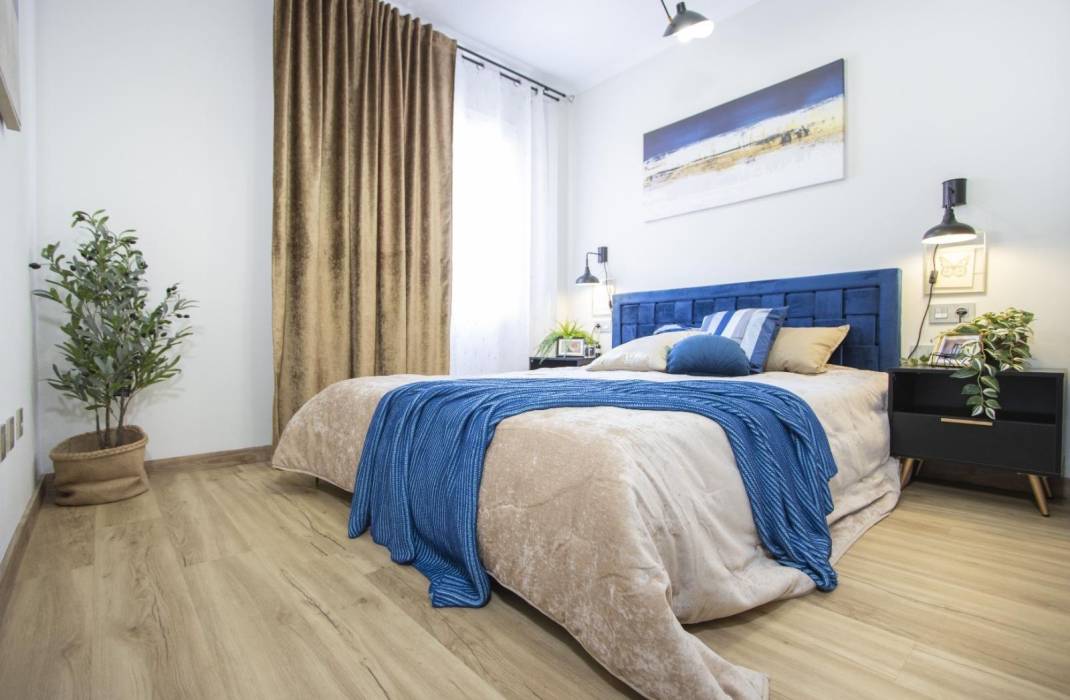 Resale - Apartment - Torrevieja - torrevieja