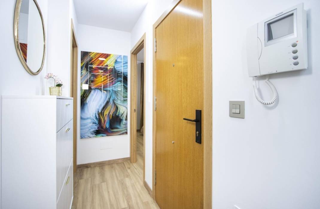 Resale - Apartment - Torrevieja - torrevieja