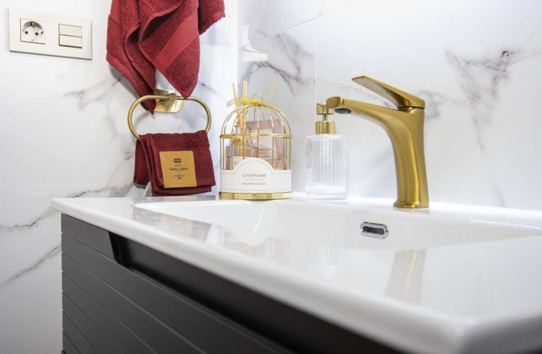 Resale - Apartment - Torrevieja - torrevieja