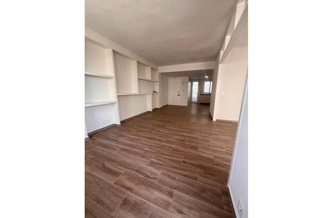 Resale - Apartment - Torrevieja - torrevieja