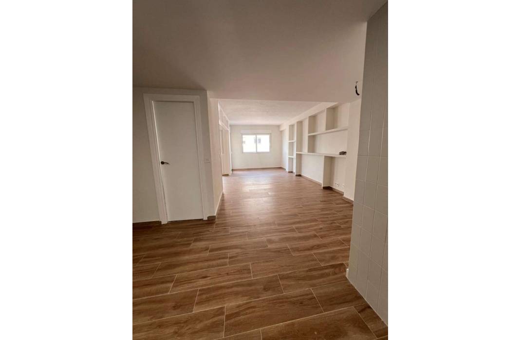 Resale - Apartment - Torrevieja - torrevieja