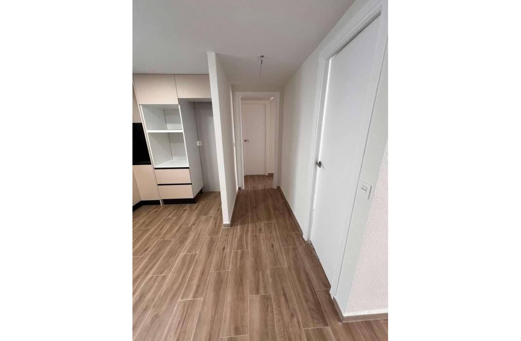 Resale - Apartment - Torrevieja - torrevieja