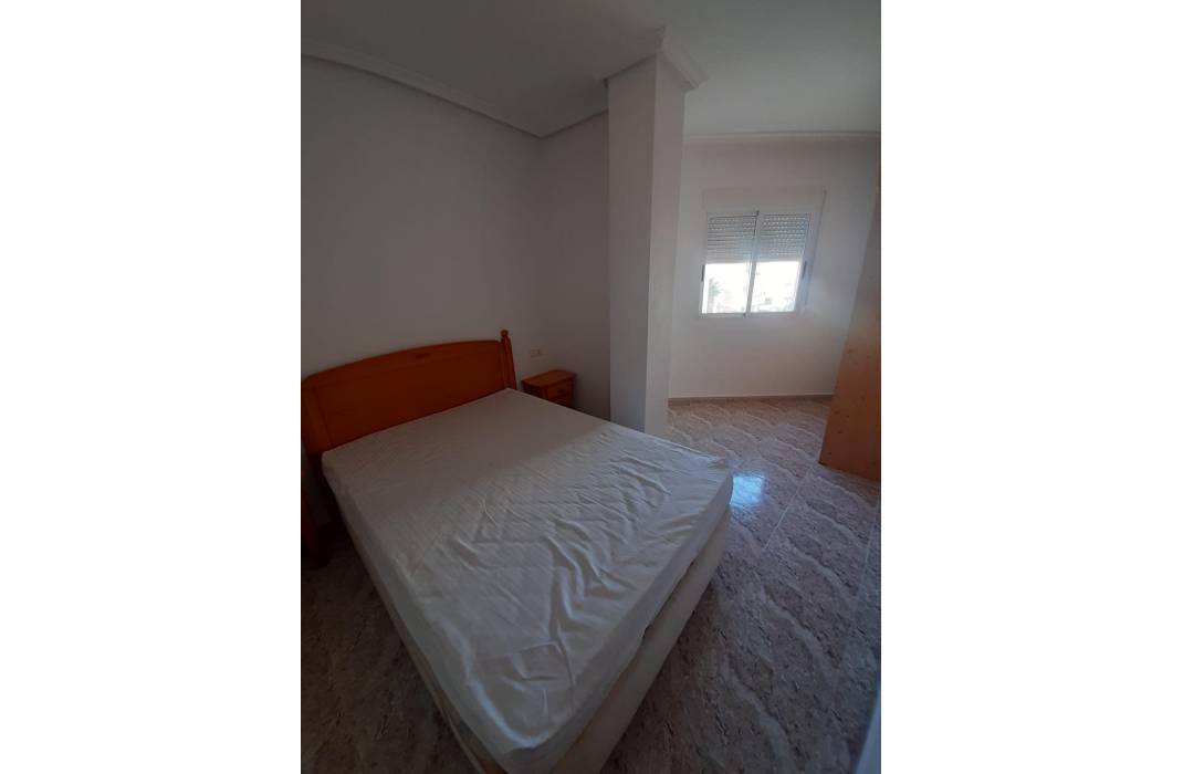 Resale - Apartment - Torrevieja - torrevieja