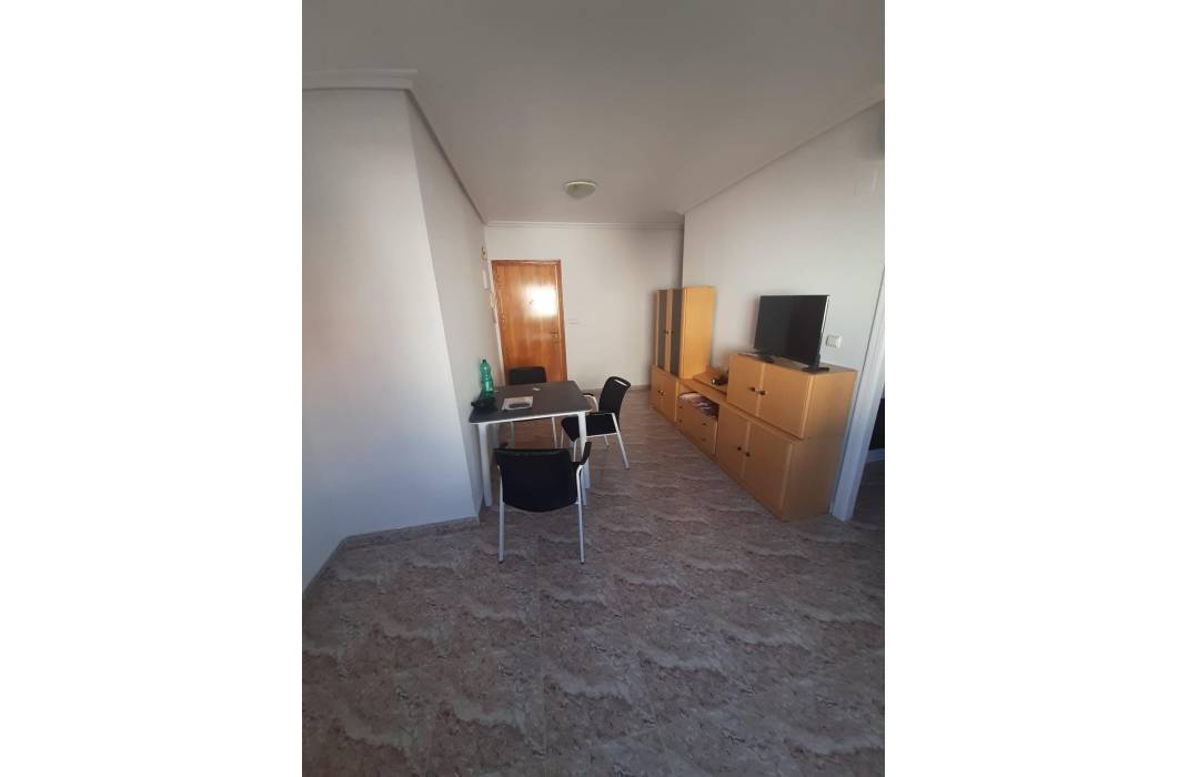 Resale - Apartment - Torrevieja - torrevieja