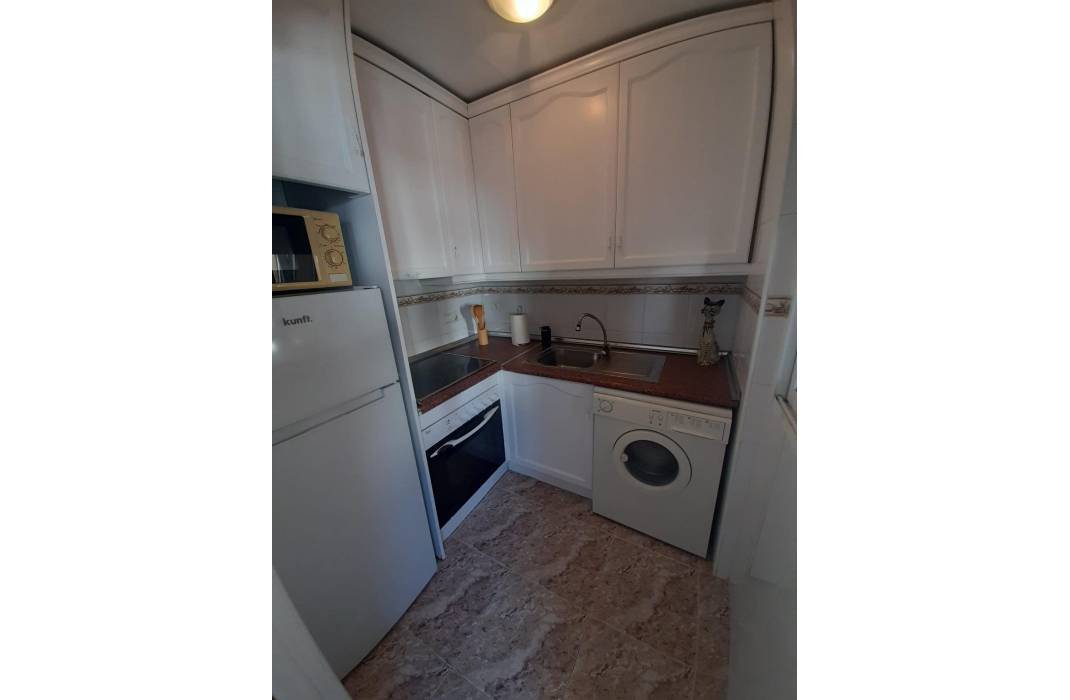 Resale - Apartment - Torrevieja - torrevieja