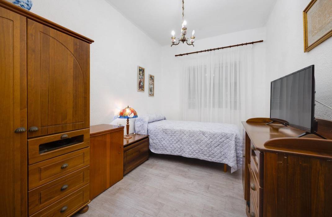 Resale - Apartment - Torrevieja - torrevieja