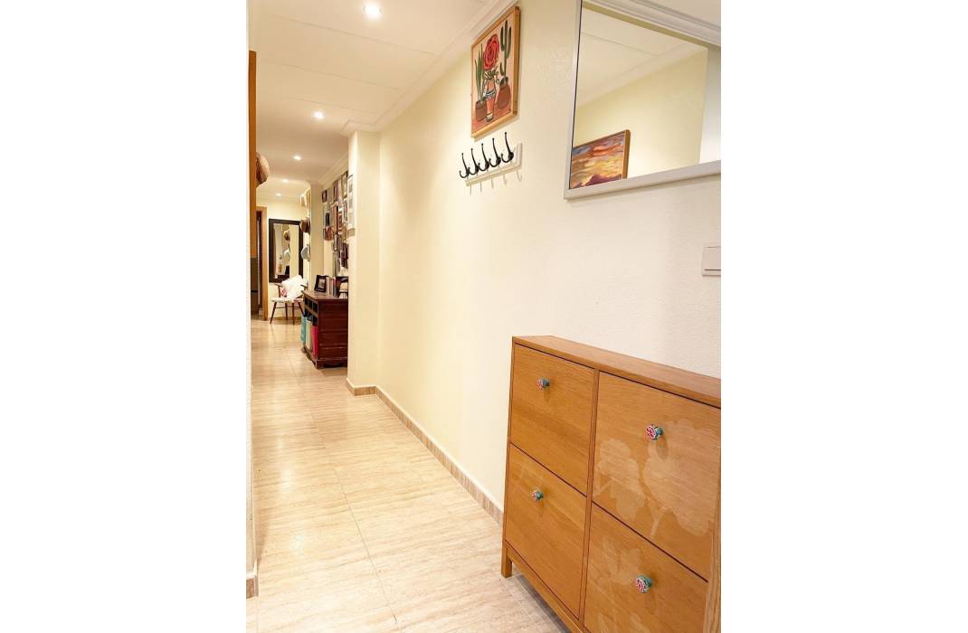 Resale - Apartment - Torrevieja - torrevieja