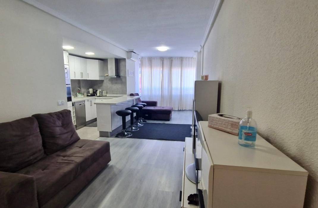 Resale - Apartment - Torrevieja