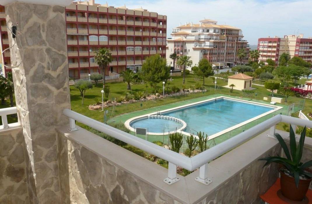 Resale - Apartment - Torrevieja
