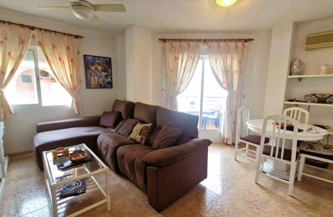 Resale - Apartment - Torrevieja