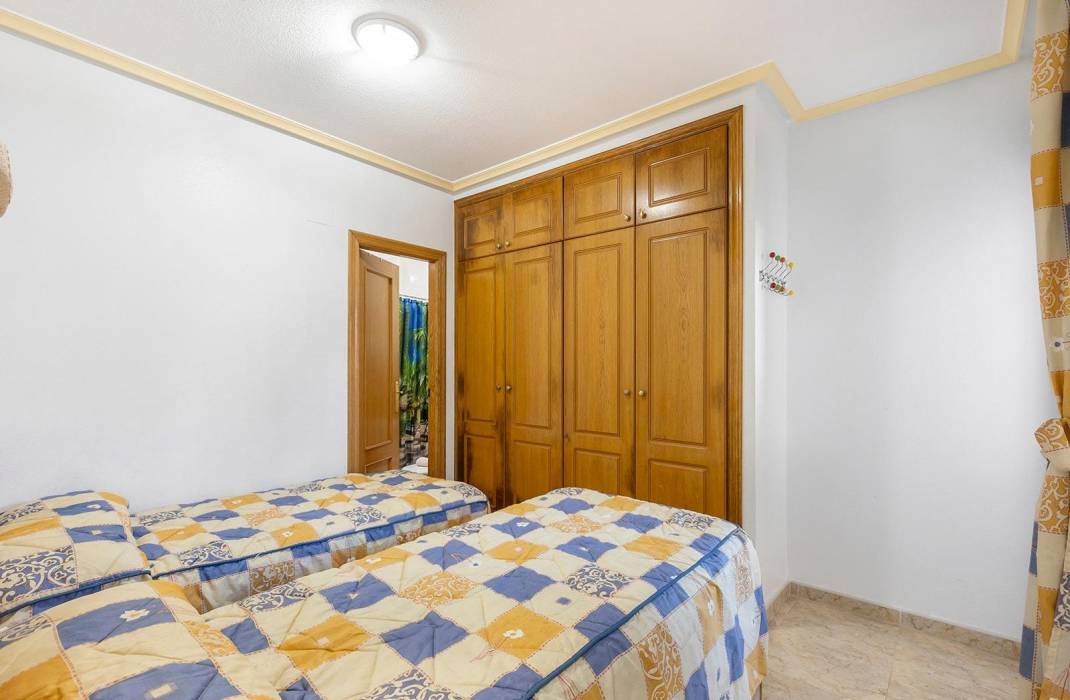 Resale - Apartment - Torrevieja