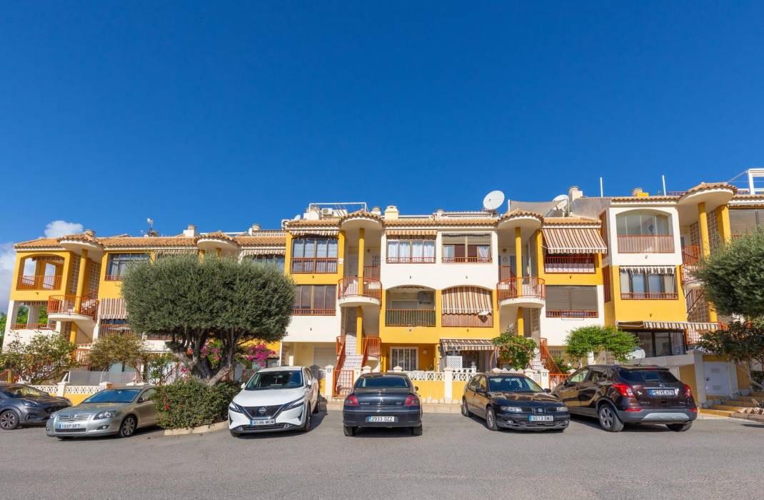 Resale - Apartment - Torrevieja