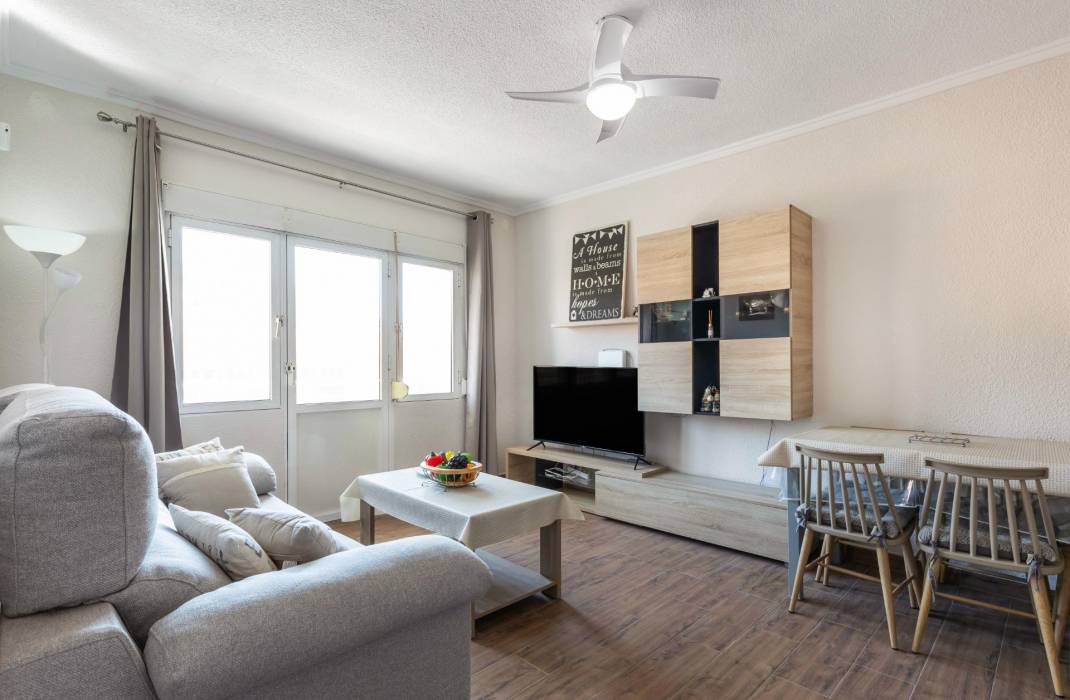 Resale - Apartment - Torrevieja