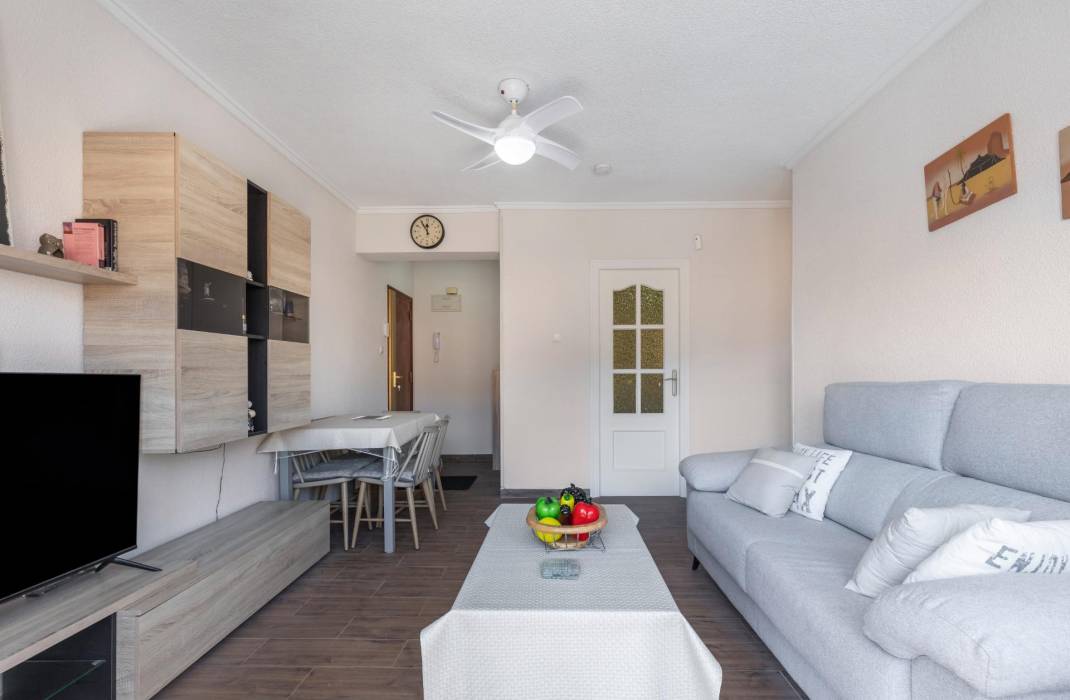 Resale - Apartment - Torrevieja