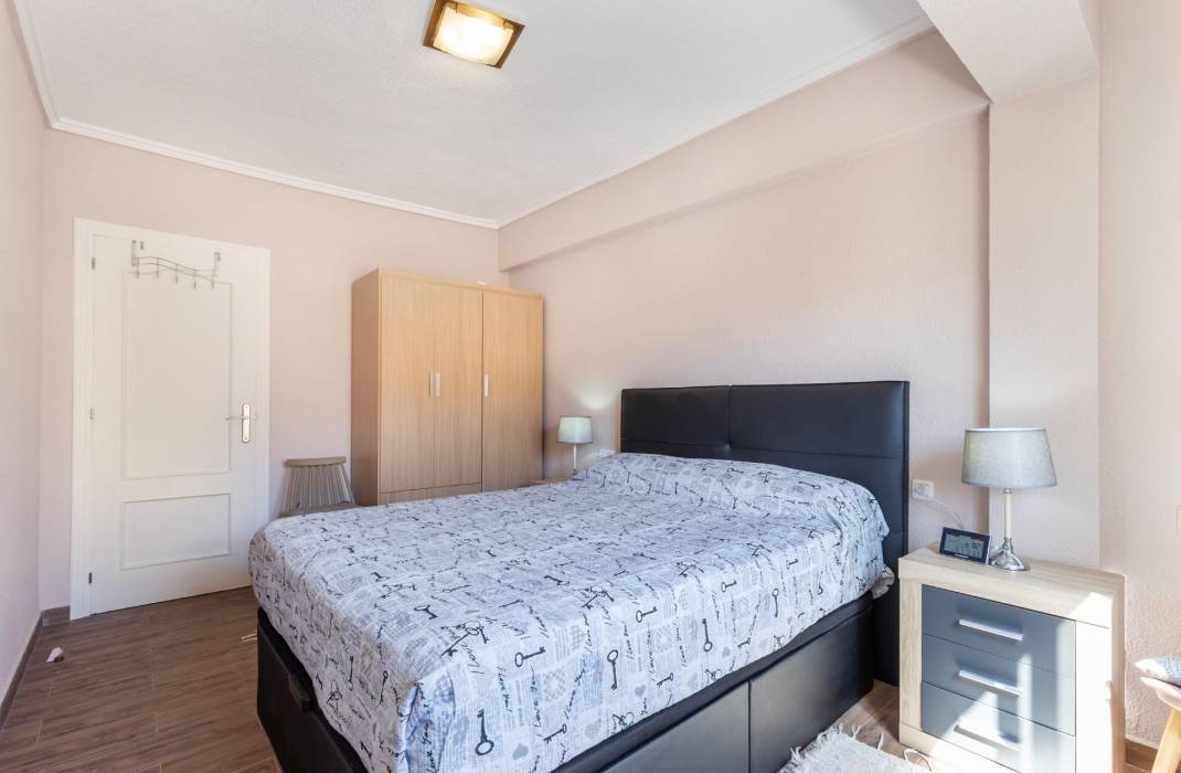 Resale - Apartment - Torrevieja