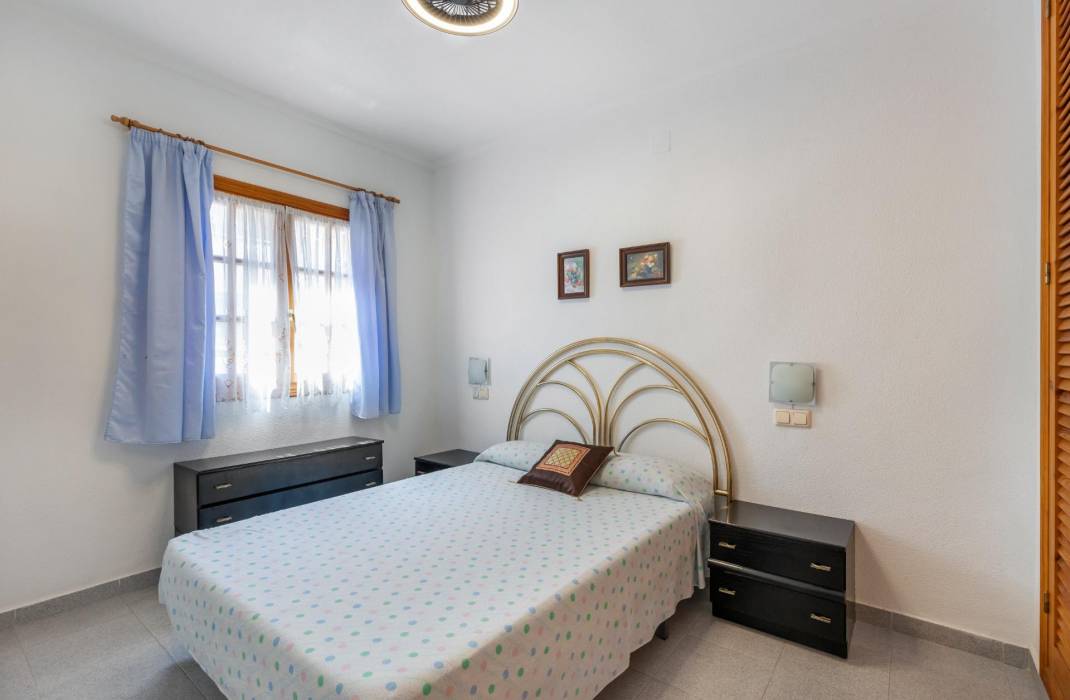 Resale - Apartment - Torrevieja