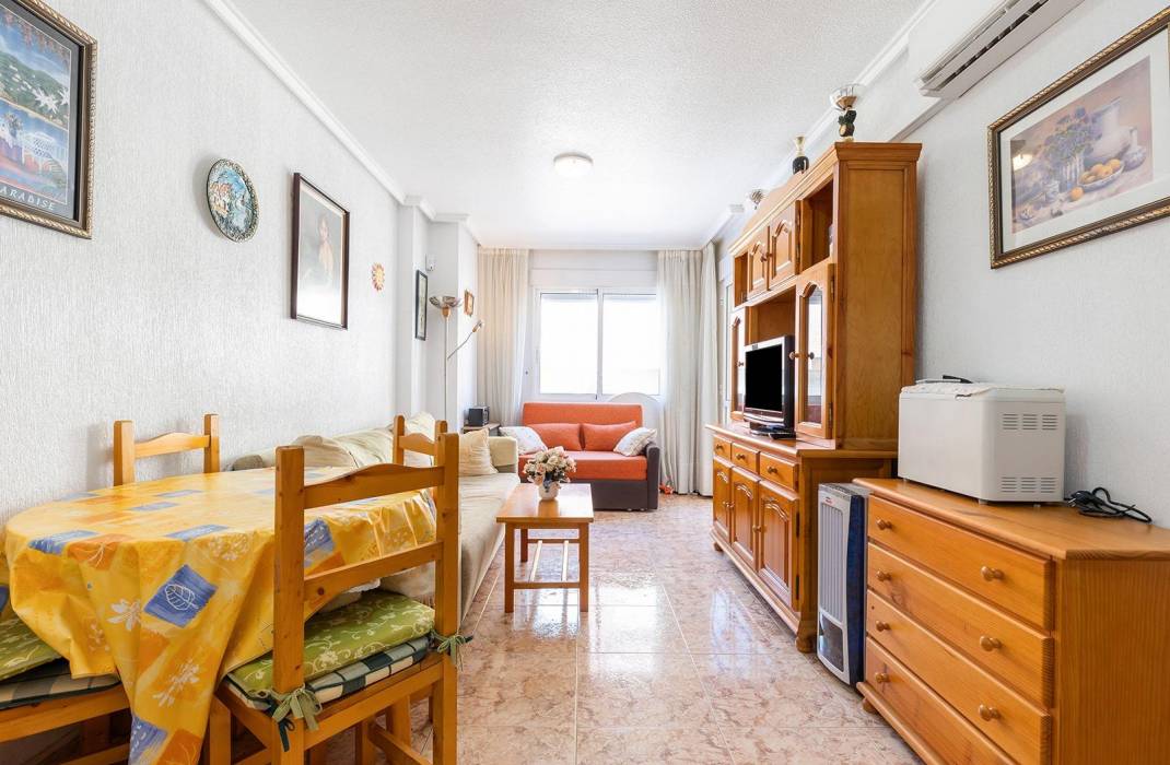 Resale - Apartment - Torrevieja