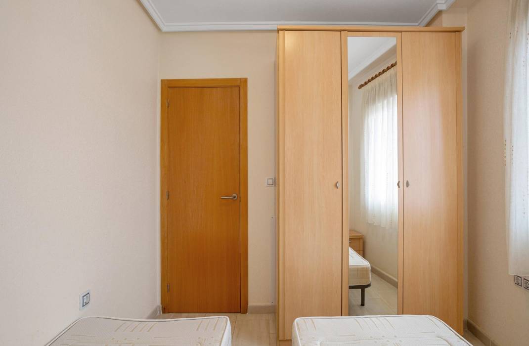 Resale - Apartment - Torrevieja
