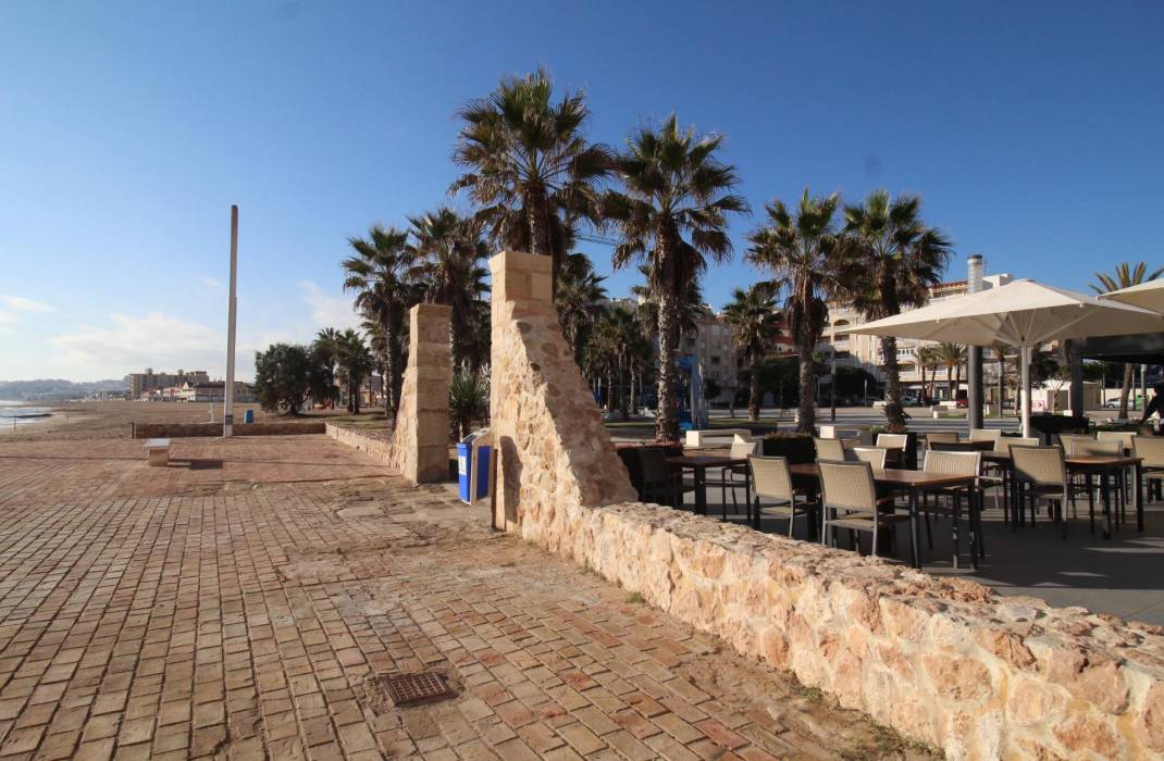 Resale - Apartment - Torrevieja