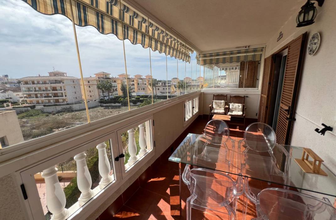 Resale - Apartment - Torrevieja