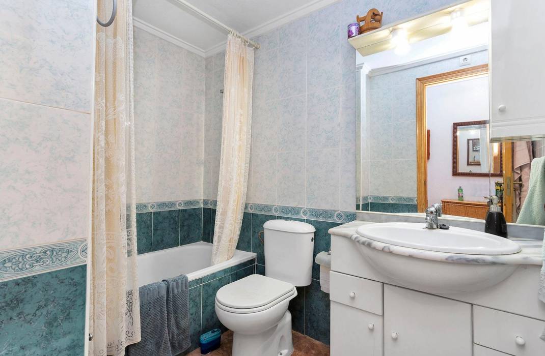 Resale - Apartment - Torrevieja