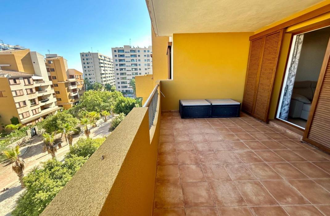 Resale - Apartment - Torrevieja