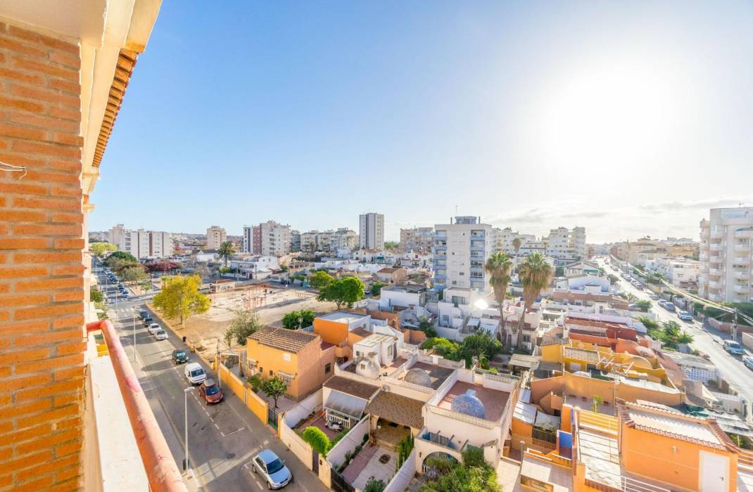 Resale - Apartment - Torrevieja