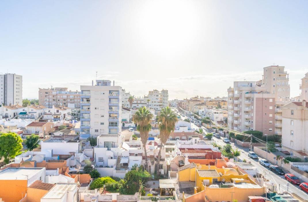 Resale - Apartment - Torrevieja