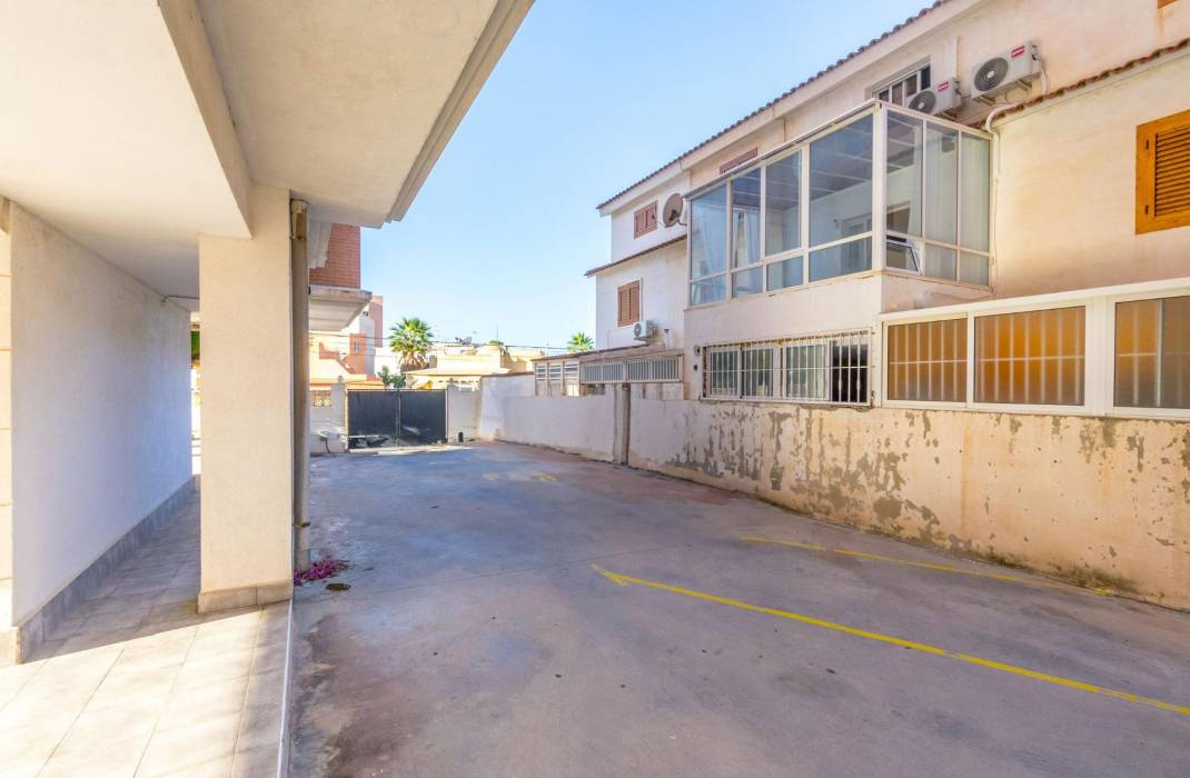 Resale - Apartment - Torrevieja