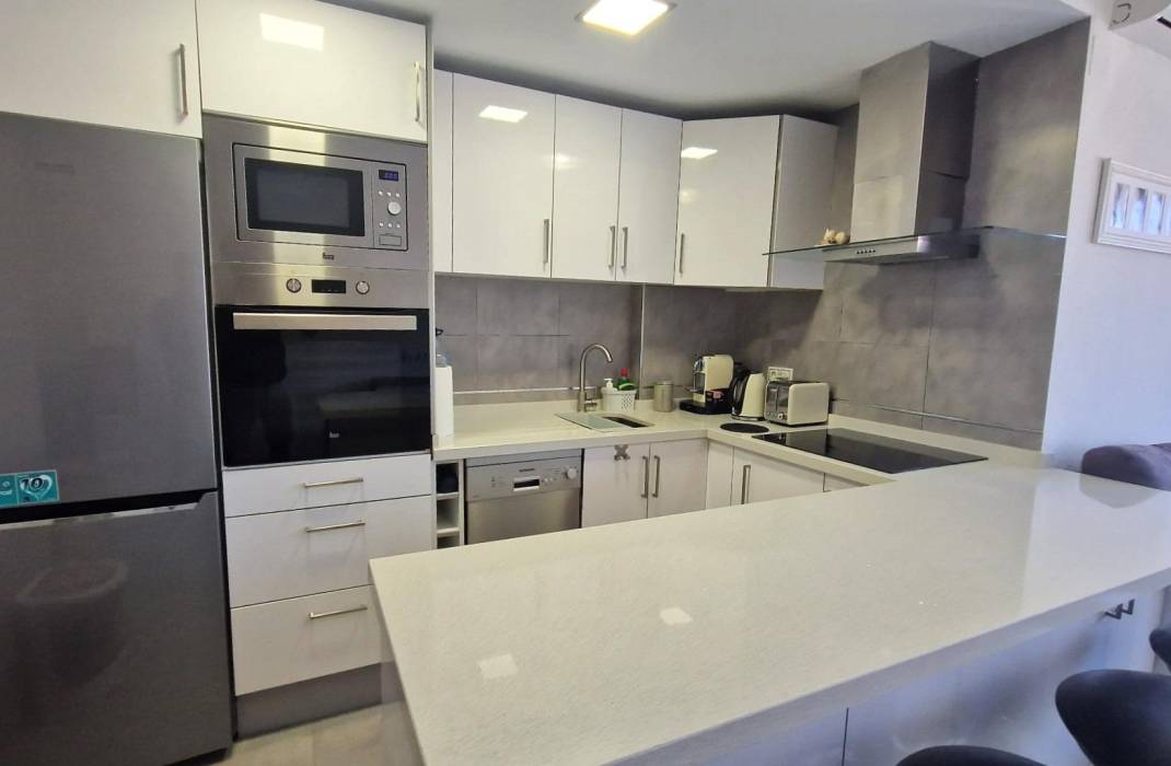 Resale - Apartment - Torrevieja