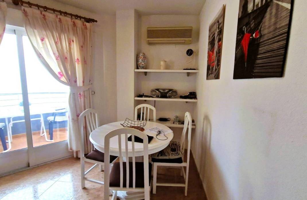 Resale - Apartment - Torrevieja