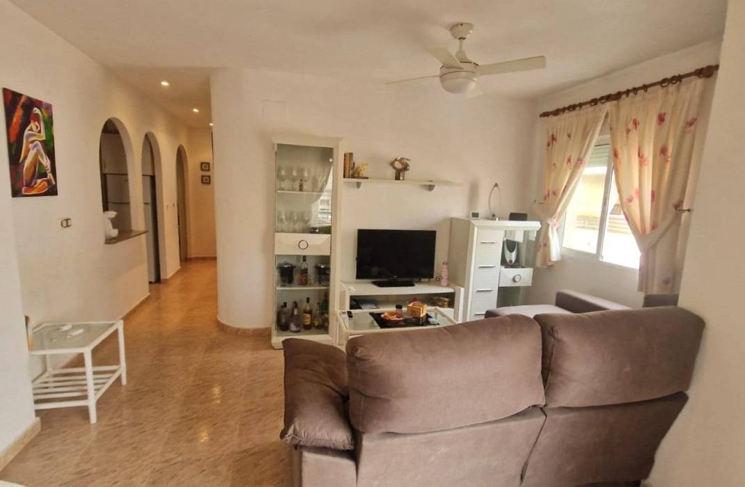 Resale - Apartment - Torrevieja