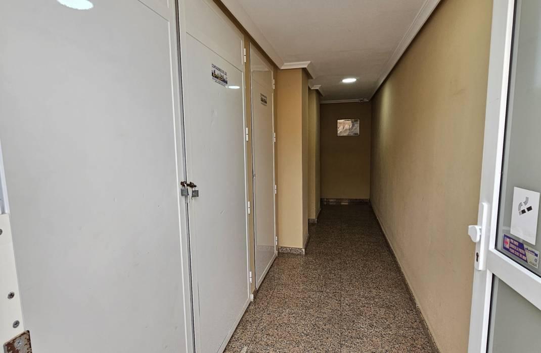 Resale - Apartment - Torrevieja