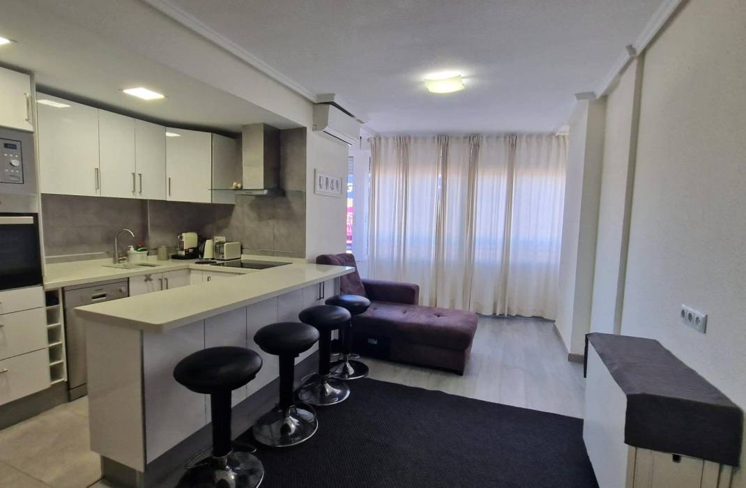 Resale - Apartment - Torrevieja