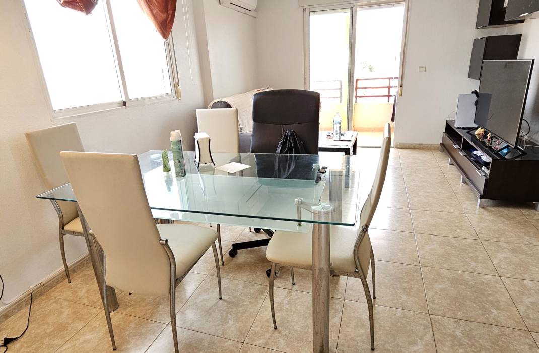 Resale - Apartment - Torrevieja