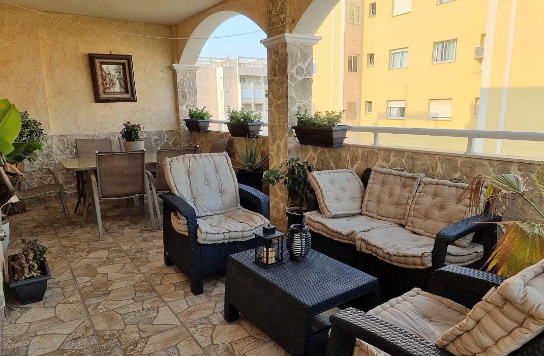 Resale - Apartment - Torrevieja