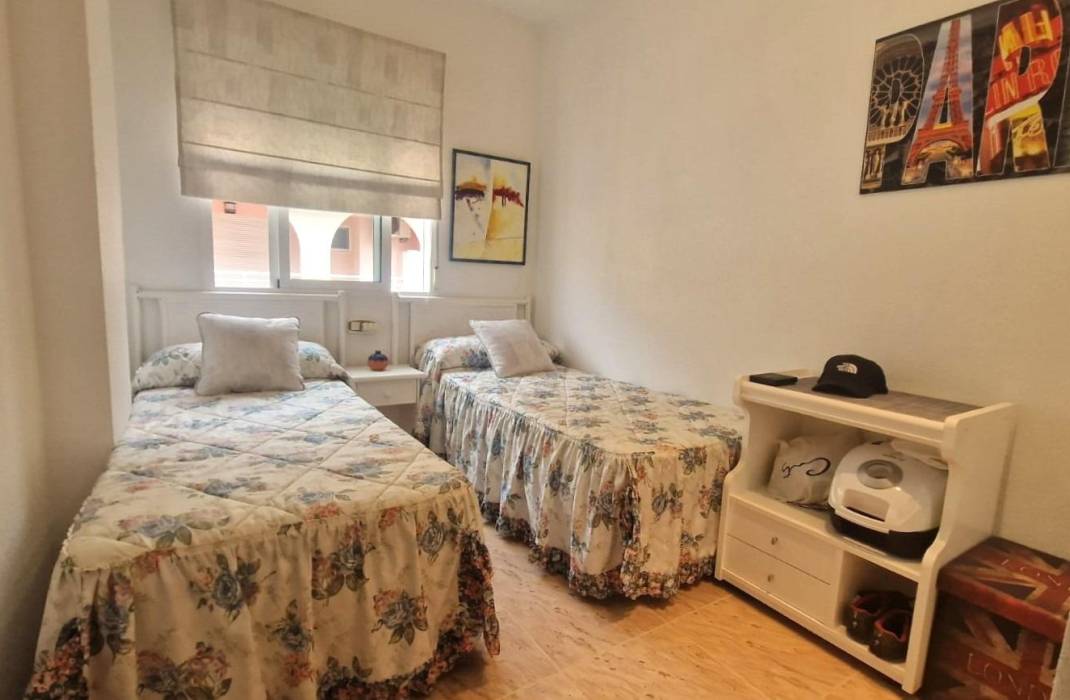 Resale - Apartment - Torrevieja