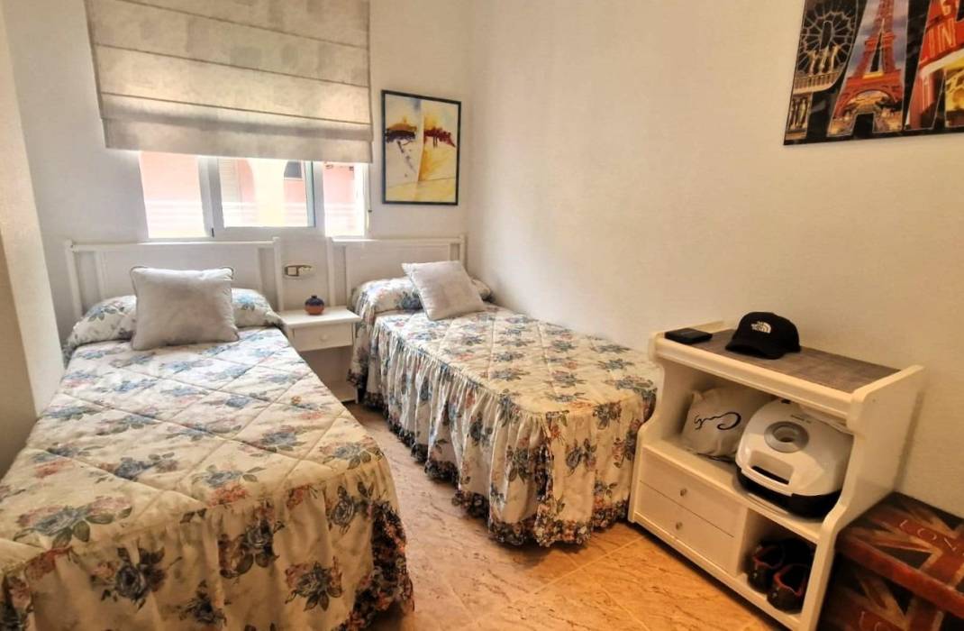 Resale - Apartment - Torrevieja