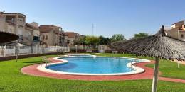 Resale - Bungalow - Orihuela Costa - La Zenia