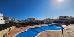 Resale - Bungalow - Orihuela Costa - Los Almendros-La Florida