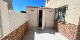 Resale - Bungalow - Orihuela Costa - Los Dolses