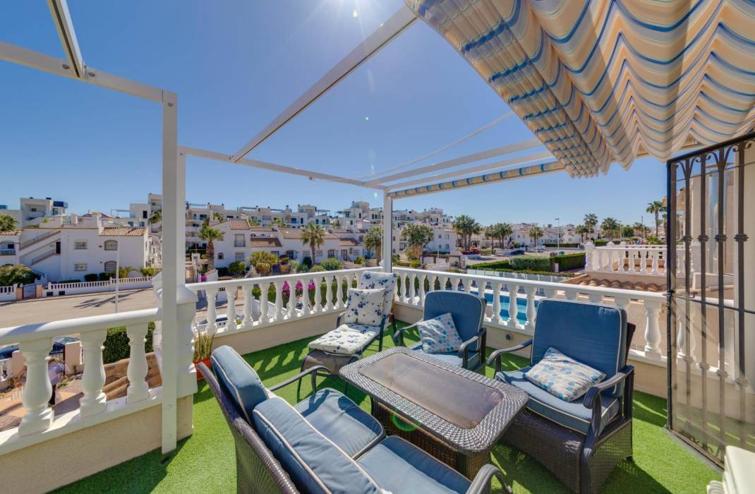 Resale - Bungalow - Orihuela Costa - Montezenia